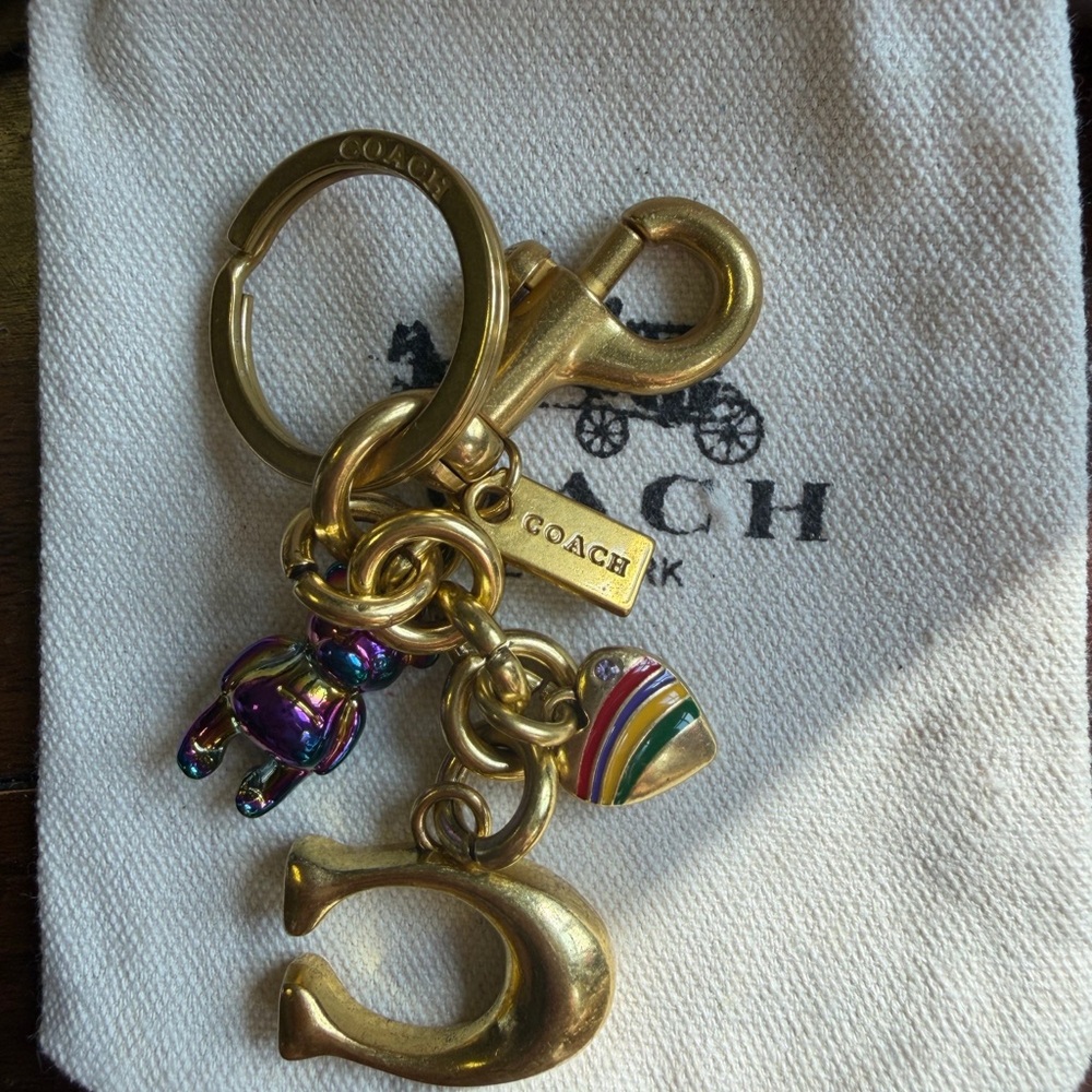 Coach Gold-Tone Keyring with Rainbow Heart & Iridescent Bear Charm
